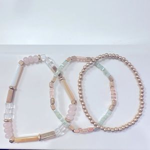 beautiful brand new never worn bracelet set